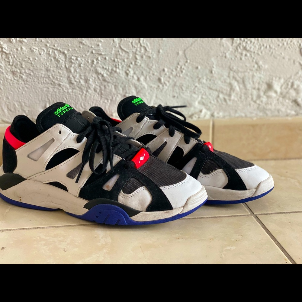 Adidas Torsion Shoes